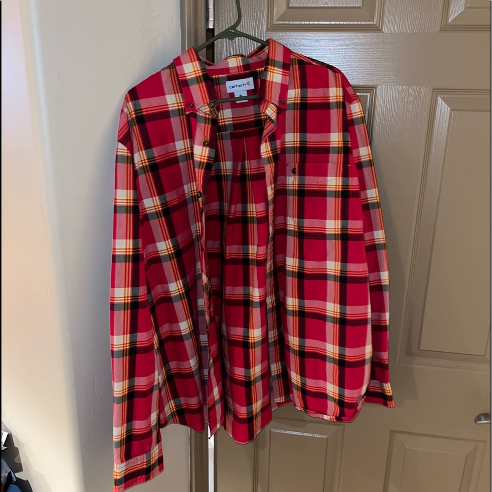Carhartt red flannel t-shirt size xl